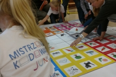 71574689_399672464262215_4161864747668471808_n